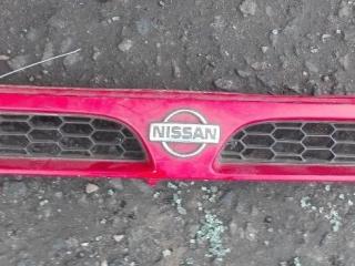 решетка радиатора Nissan Sunny N14 1991, седан