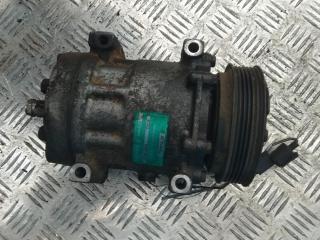 компрессор кондиционера Mitsubishi Carisma 1 поколение 1998, 1.9 л., TD, дизель, 7700872158, SD7415