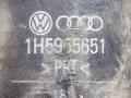 насос (моторчик) омывателя стекла Volkswagen Transporter T4 1999, 2.4 л., дизель, МКПП, минивэн, 1H5955651 - фото №2