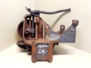 кронштейн двигателя Mitsubishi Space Star 1 поколение 2001, 2.4 л., i, бензин