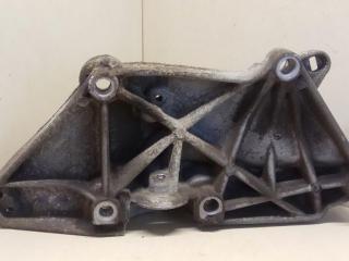 кронштейн двигателя Renault Scenic 2 поколение 2004, 2.0 л., i, бензин, 8200100148