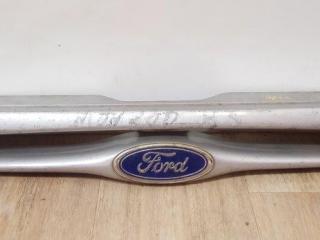 решетка радиатора Ford Mondeo 1 поколение 1994