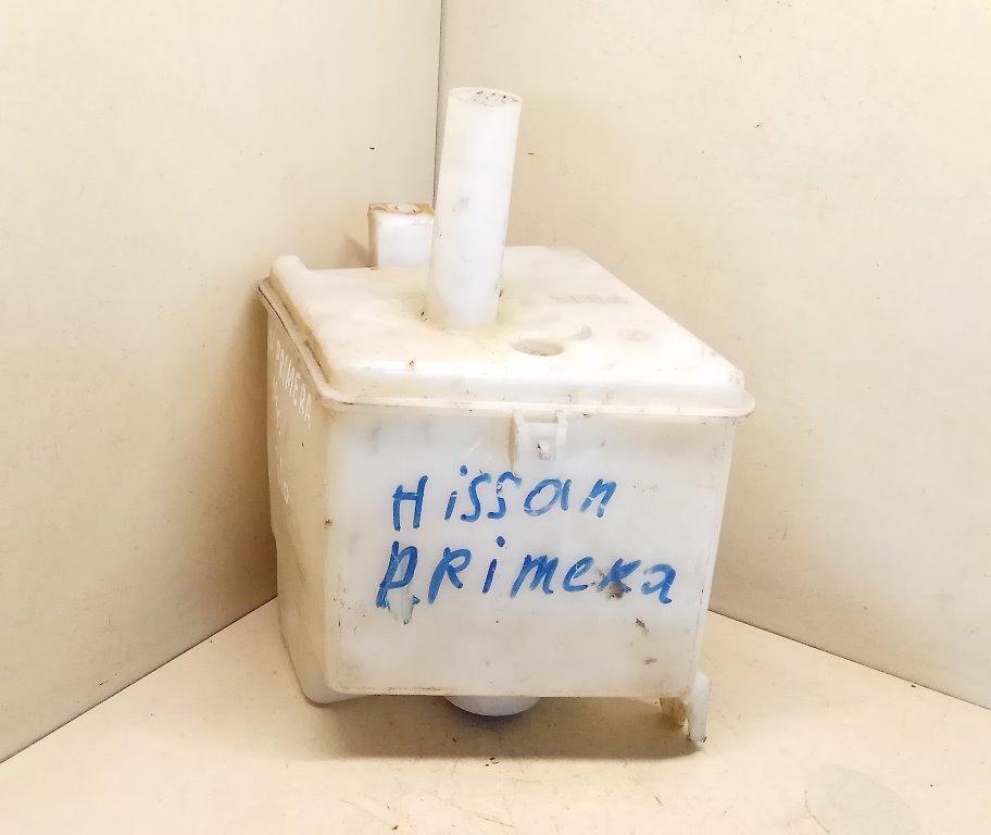 бачок омывателя Nissan Primera P10 1994 - фото №1