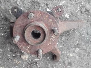 кулак поворотный левый Mitsubishi Lancer 5 поколение 1994