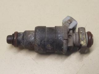 форсунка Volkswagen Passat B2 1987, 1.8 л., бензин, 078133551N