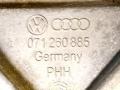 кронштейн двигателя Volkswagen Passat B5 1999, 2.3 л., i, бензин, 71260885 - фото №5