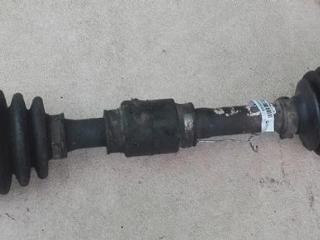 полуось передняя левая (приводной вал, ШРУС) Mazda Premacy 1 поколение [рестайлинг] 2002, 2.0 л., дизель, FD612560XD
