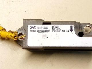 датчик удара Hyundai Sonata EF 2000, 95920-3D000