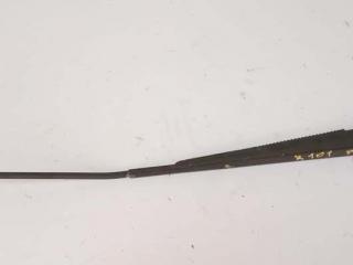 щеткодержатель (поводок стеклоочистителя, дворник) Mazda 323F BA 1997, 1.5 л., i, Z5-DE, бензин, МКПП, серебристый, хетчбэк 5 дв., передний привод, BC1N67321B