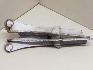 петля капота правая Nissan Sunny N14 1991, 2.0 л., CD20, дизель, МКПП, белый, седан, передний привод, 6540050C00