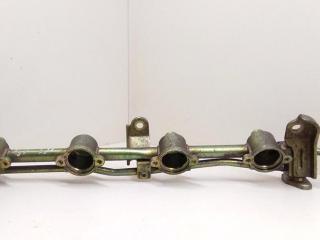 топливная рампа Nissan Primera P10 1995, 2.0 л., i, бензин