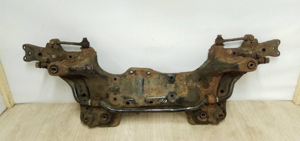 балка подвески передняя (подрамник) Toyota Avensis 1 поколение (T220) 1999 - фото №1