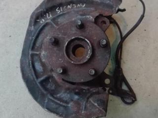 кулак поворотный правый Toyota Avensis 1 поколение (T220) 2000