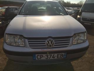 Volkswagen Bora 1 поколение