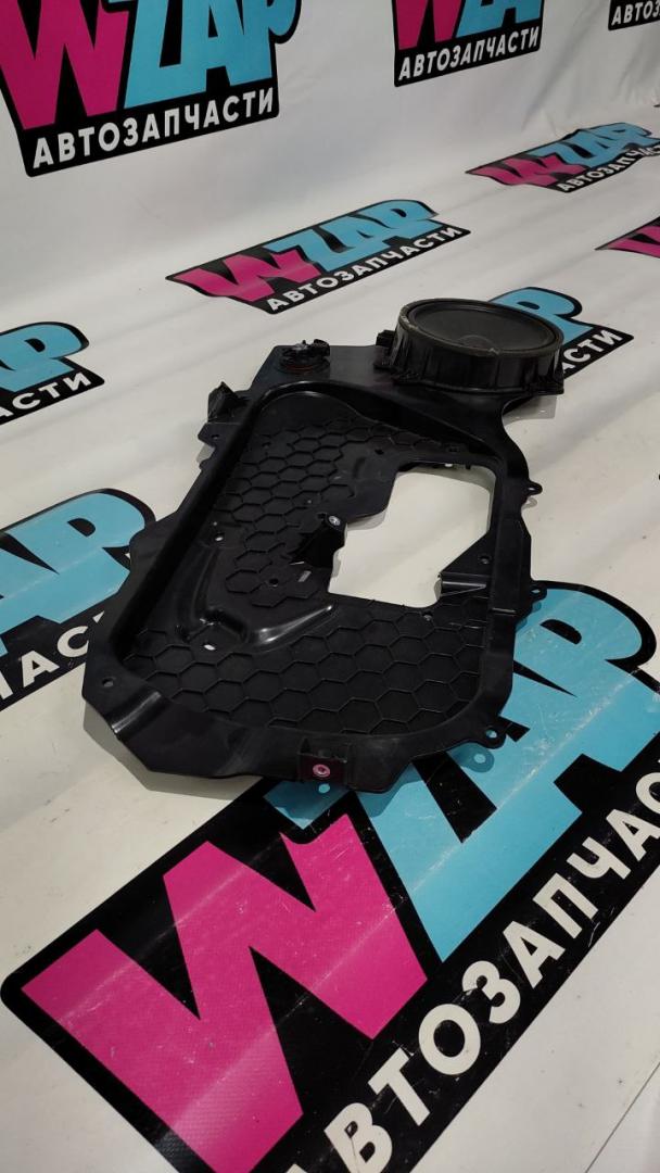 обшивка двери передняя левая Tesla Model 3 1 поколение 2018, 109274600D - фото №1