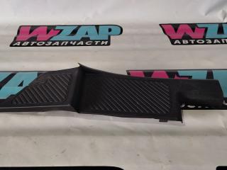 накладка на порог внутренняя Ford Explorer 6 поколение U625 2020, 2.3 л., бензин, АКПП, внедорожник 5 дв., LB5B-S13245-AD3ZHE