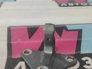 петля крышки багажника BMW X5 F15 2016, 4.4 л., бензин