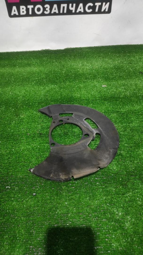 защитный кожух тормозного механизма Chevrolet Equinox 3 поколение 2019 - фото №1