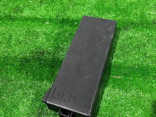 крышка блока предохранителей Maserati Levante 1 поколение M161 2019, 3.0 л., дизель, АКПП, внедорожник 5 дв., полный привод