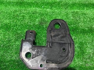 кронштейн (крепление) Maserati Levante 1 поколение M161 2019, 3.0 л., дизель, АКПП, внедорожник 5 дв., полный привод