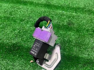 реле накала свечей Maserati Levante 1 поколение M161 2019, 3.0 л., дизель, АКПП, внедорожник 5 дв., полный привод, 0281003120