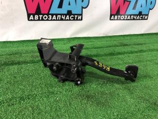 педаль тормоза Ford Mustang 6 поколение S550 [рестайлинг] 2019, 2.3 л., бензин, купе, задний привод, FR3C-2D094-CD