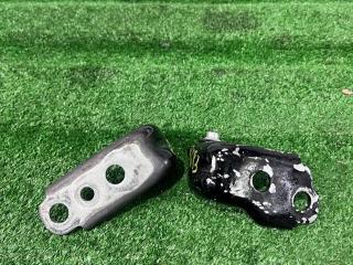 петля двери Ford Mustang 6 поколение S550 [рестайлинг] 2019, 2.3 л., бензин, купе, задний привод