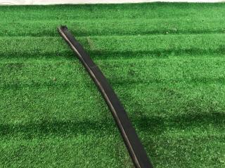 Уплотнитель стекла Tesla Model S 1 поколение 2012