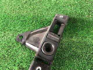 замок крыши правый Ford Mustang 6 поколение S550 [рестайлинг] 2019, 2.3 л., бензин, АКПП, красный, кабриолет, задний привод, FR3B-7603426-AC