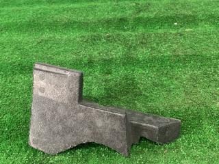 абсорбер бампера Aston Martin V8 Vantage 4 поколение [рестайлинг] (2024 - 2026)