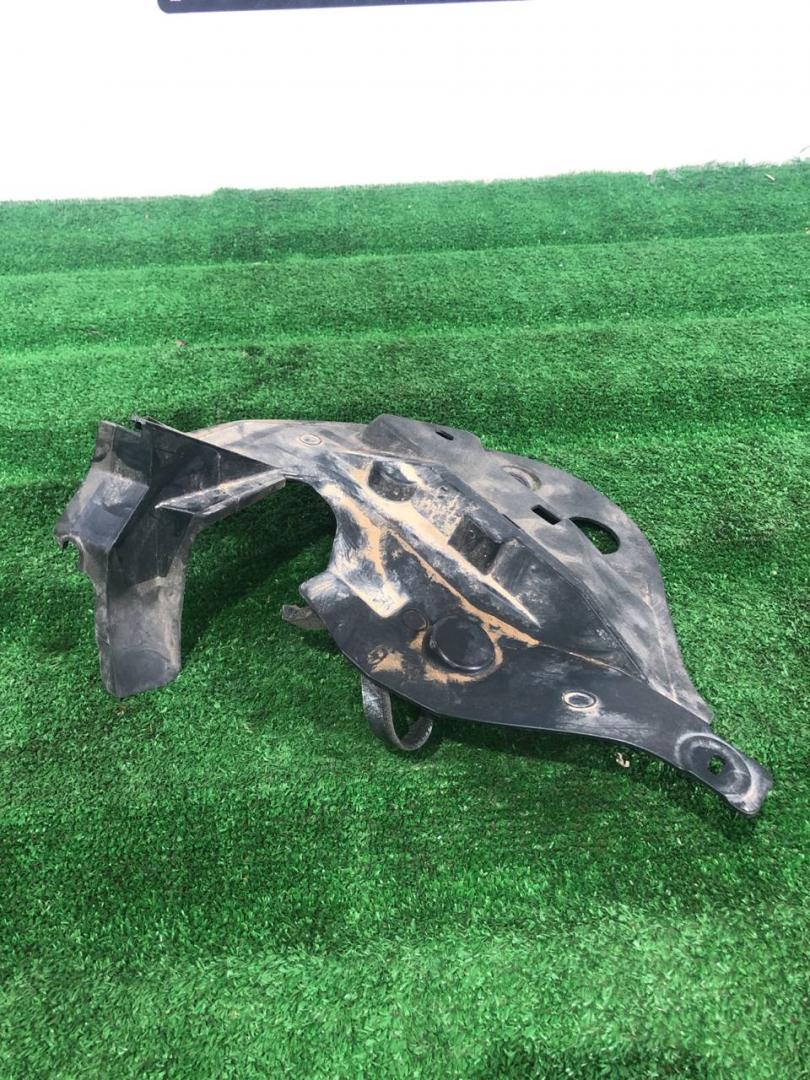 защита арок передняя левая (подкрылок) Ford Escape 4 поколение CX482 2020, 1.5 л., бензин, АКПП, внедорожник 5 дв., передний привод, LJ6B-S02477-BC - фото №1