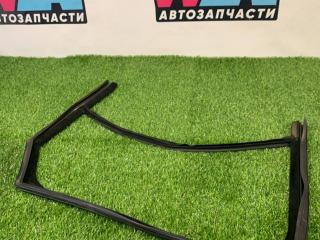 Уплотнитель стекла Land Rover Range Rover Velar 1 поколение (2017 - 2026)