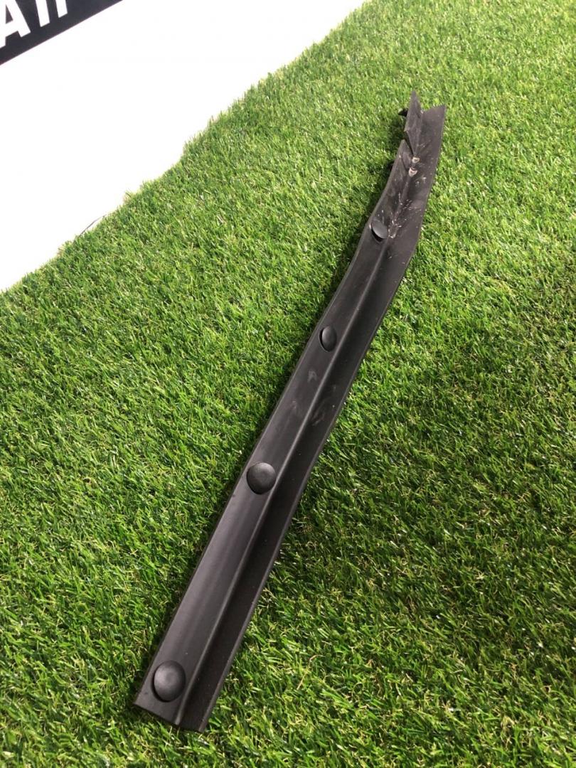 уплотнитель GMC Sierra 1 поколение 2021, 6.2 л., бензин, АКПП, пикап, полный привод, 84155123 - фото №1