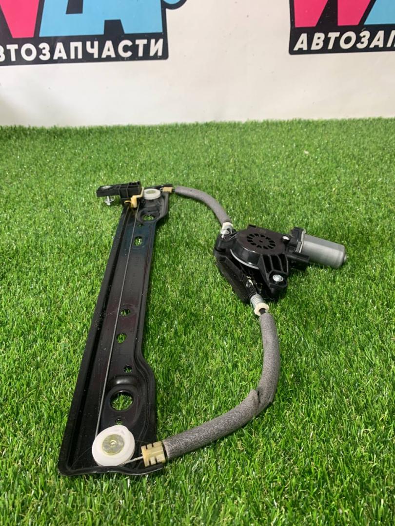 стеклоподъемник задний правый Jeep Wrangler 4 поколение (2017 - 2023) - фото №1