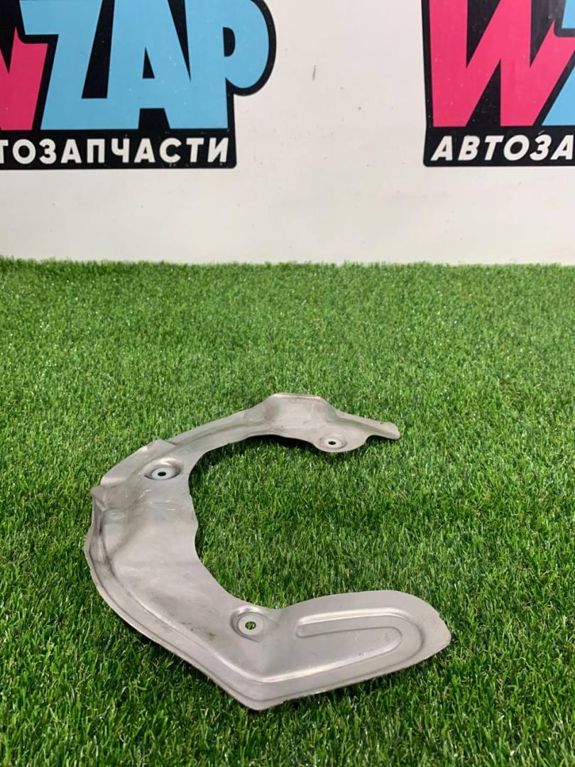 защитный кожух тормозного механизма Mini Cooper 3 поколение (2013 - 2018), 6869779 - фото №1