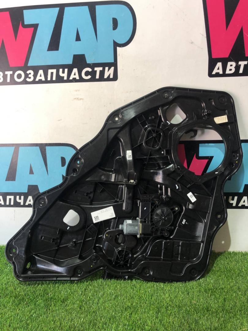 стеклоподъемник задний правый Alfa Romeo Stelvio 1 поколение 2018, 2.0 л., 50552810 - фото №1