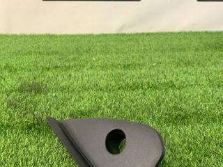 накладка на торпедо (консоль) Ford Mustang 6 поколение S550 2016, 5.0 л., бензин, МКПП, серый, купе, задний привод, FR3B-6304480-AE