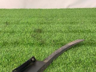 молдинг переднего бампера Ford Mustang 6 поколение S550 2016, 5.0 л., бензин, МКПП, серый, купе, задний привод