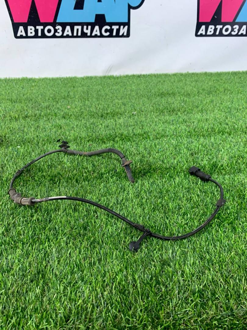 датчик ABS Ford Mustang 6 поколение S550 2016, 5.0 л., бензин, МКПП, серый, купе, задний привод - фото №1