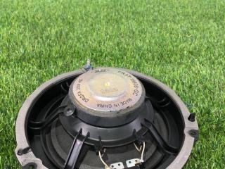 динамик Ford Mustang 6 поколение S550 2016, 5.0 л., бензин, МКПП, серый, купе, задний привод, FR3T-18808-GC