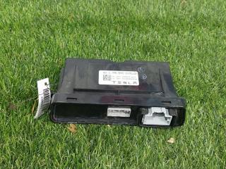 блок управления ручником Tesla Model S 1 поколение [рестайлинг] 2016, электро, 1007618-00-D