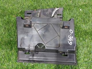 кронштейн (крепление) Tesla Model S 1 поколение [рестайлинг] 2016, электро, 1002322-00-S