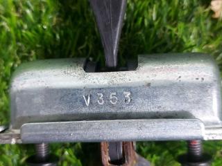 ограничитель открывания двери Ford Mustang 6 поколение S550 [рестайлинг] 2019, 2.3 л., бензин, АКПП, красный, кабриолет, задний привод