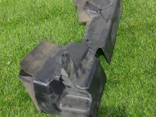 воздуховод (дефлектор) радиатора Ford Mustang 6 поколение S550 [рестайлинг] 2019, 2.3 л., бензин, АКПП, купе