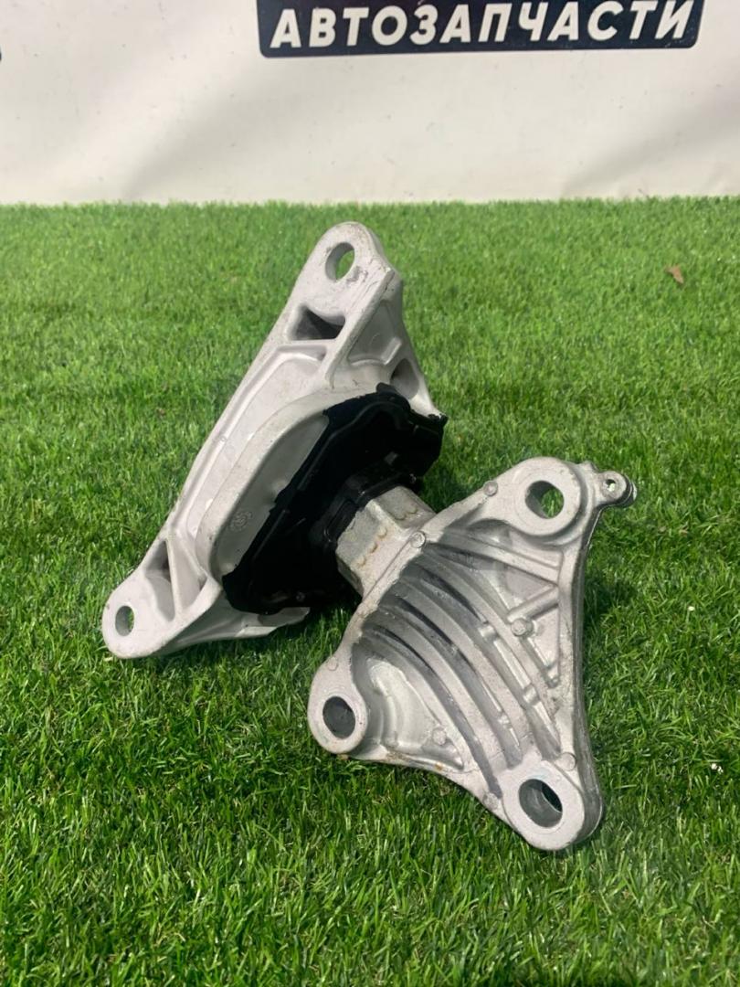 подушка крепления двигателя Honda HR-V 3 поколение RZ 2023 - фото №1