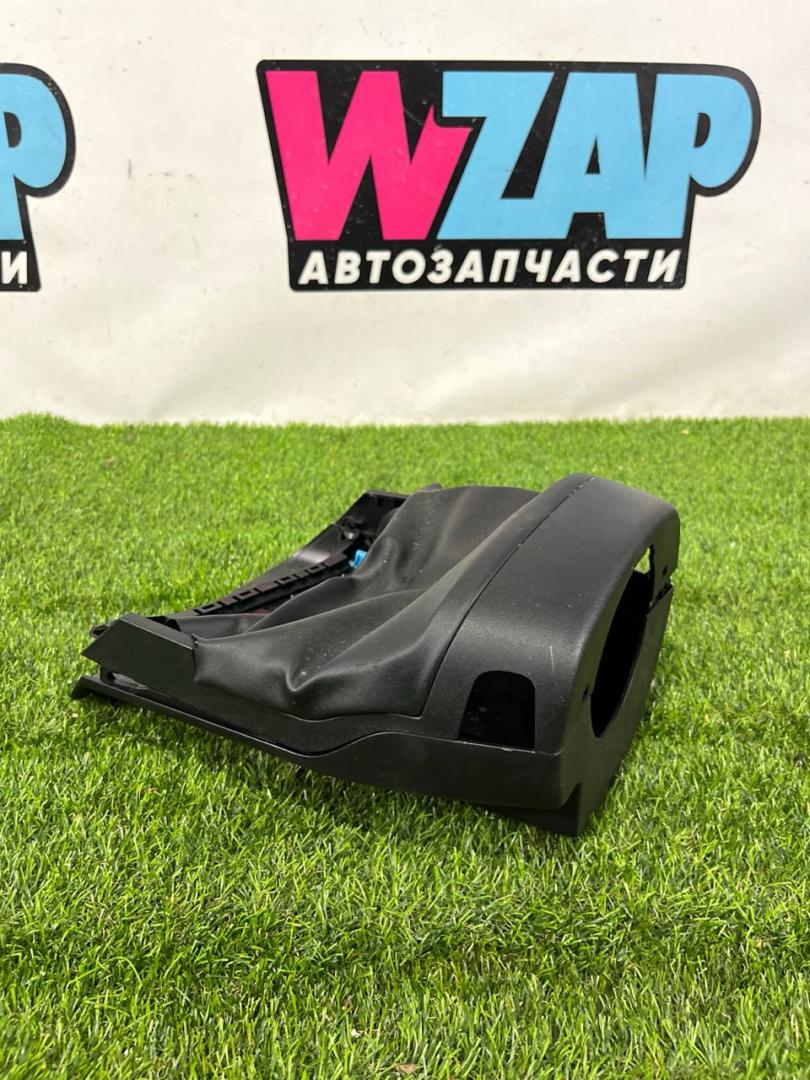 кожух рулевой колонки Ford Escape 4 поколение CX482 2021, 1.5 л., бензин, АКПП, внедорожник 5 дв., полный привод - фото №1