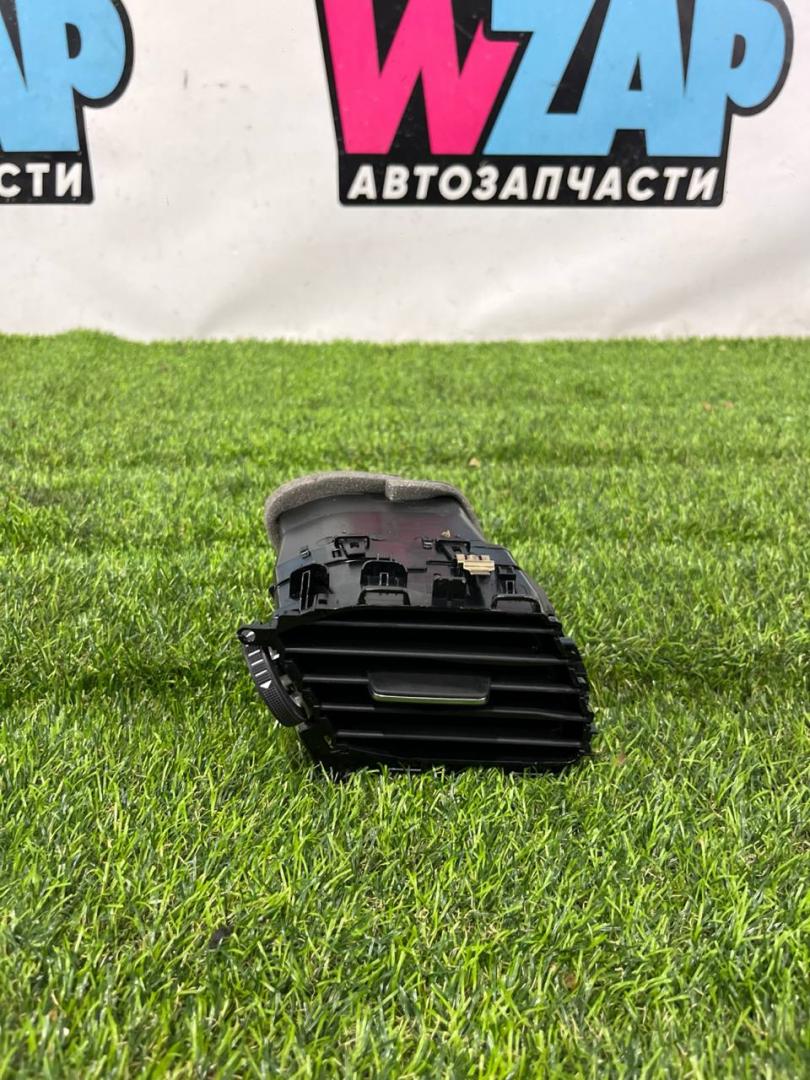 дефлектор обдува салона Ford Escape 4 поколение CX482 2021, 1.5 л., бензин, АКПП, внедорожник 5 дв., полный привод - фото №1