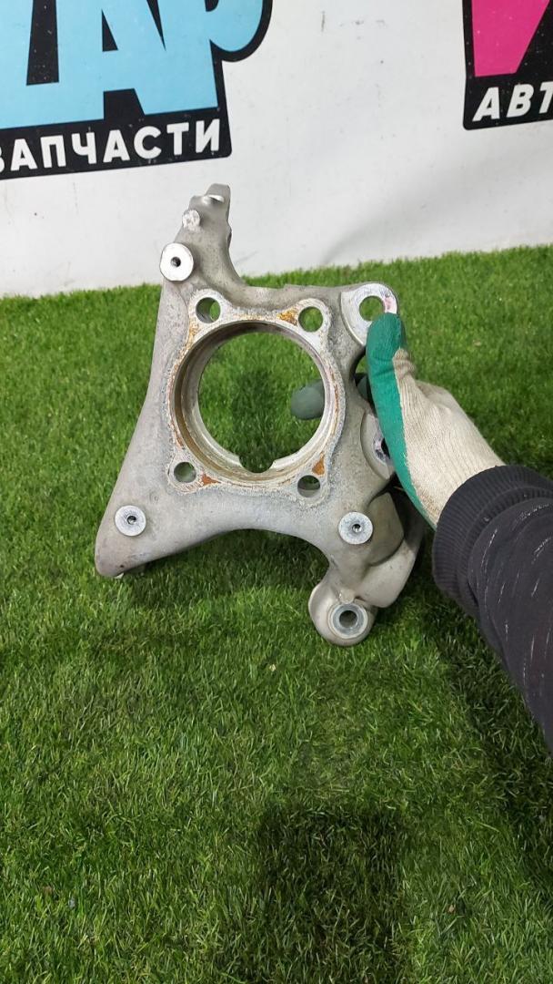 кулак задний правый Ford Explorer 6 поколение U625 2020, 2.3 л., бензин, АКПП, внедорожник 5 дв., LB5C-5B758-AB - фото №1