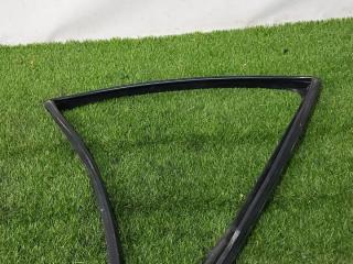 Уплотнитель стекла BMW 5 серия F10/F11 [рестайлинг] F10 2014, 3.0 л., N55 B30 A, бензин, АКПП, седан