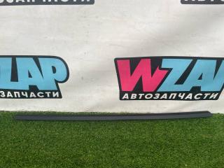 молдинг двери задней левой Tesla Model Y 1 поколение 2022, электро, белый, 1495722-00-B